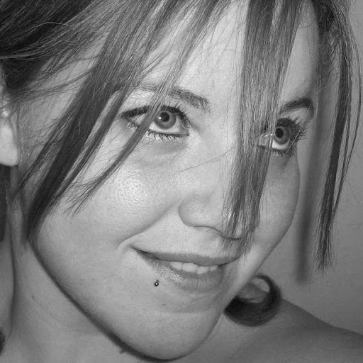 Jamie Barlow Photo 42