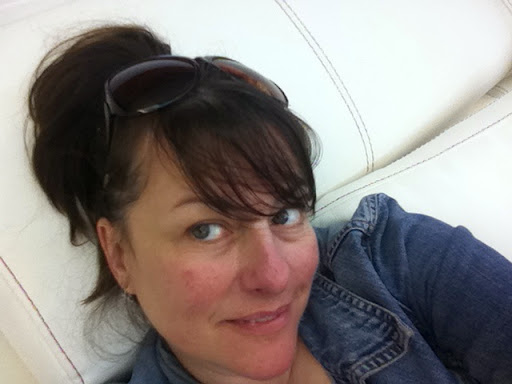 Sara Hodgson Photo 19