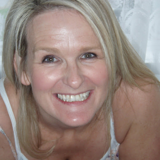 Sue Muller Photo 11