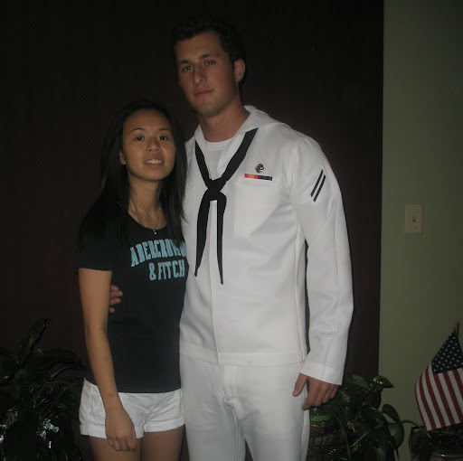 Lisa Hoang Photo 17