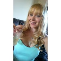 Jessica Hinson Photo 18