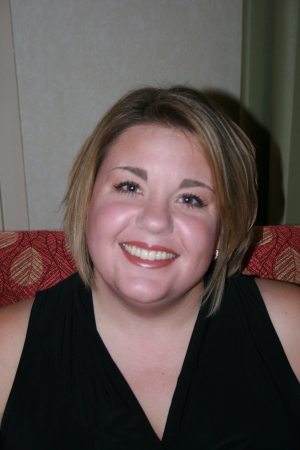 Stephanie Robinson Photo 34