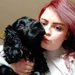 Faye Holland Photo 15