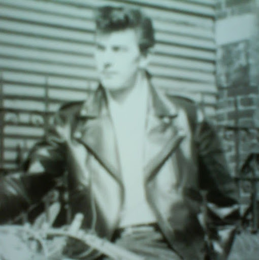 Richard Lambert Photo 17