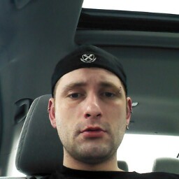 Jason Esler Photo 7