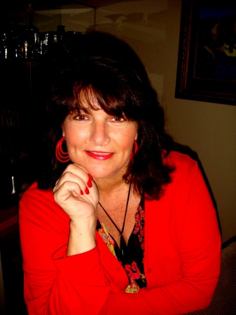 April Mills Photo 16