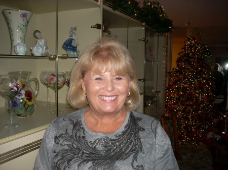Helen Sheppard Photo 17