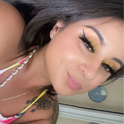 Crystal Fuentes Photo 21