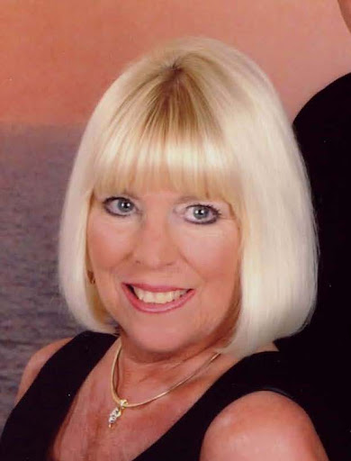 Donna Howell Photo 30