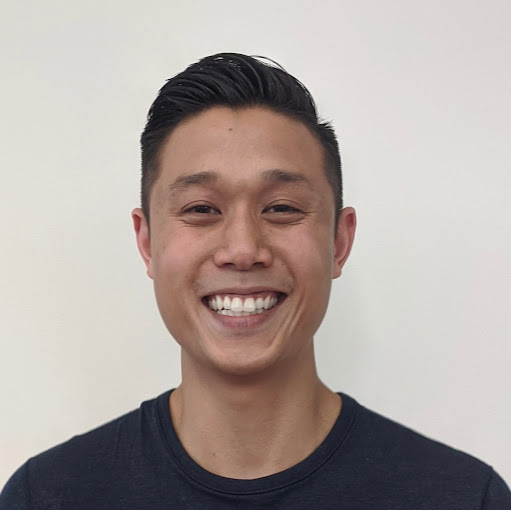 Chris Trinh Photo 8