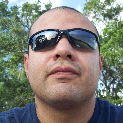 Angel Salazar Photo 26