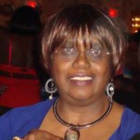 Gwendolyn Warren Photo 7