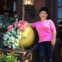Debra Beam Photo 6