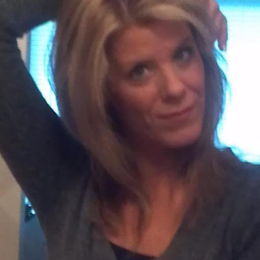 Katie Robison Photo 10