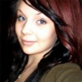Angela Barlow Photo 37