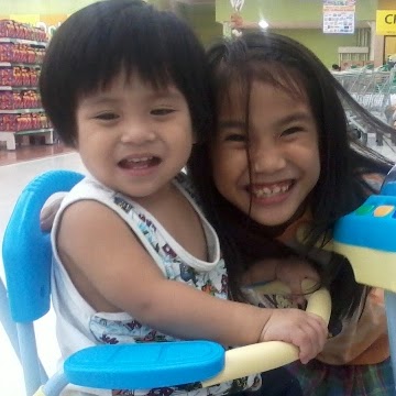 Gwen Santos Photo 15