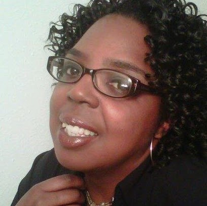 Renee Dickerson Photo 7