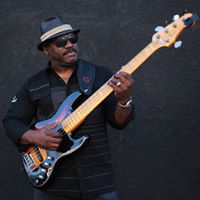 Errick Robinson Photo 8