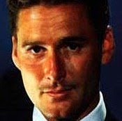 Robert Prendergast Photo 36