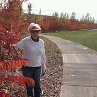 Connie Cameron Photo 29