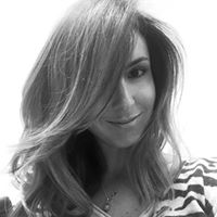 Deborah Carvalho Photo 6