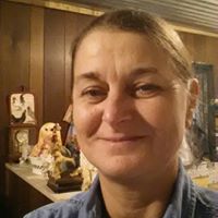 Anne Simmons Photo 19