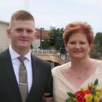 Kris Kelley Photo 13