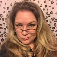 Rebecca Lovell Photo 37