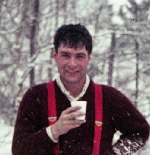 Hugh Thompson Photo 31