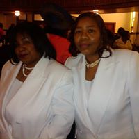 Sandra Holman Photo 31