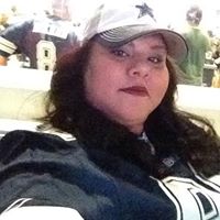 Carol Perez Photo 32