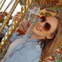 Holly Lancaster Photo 15