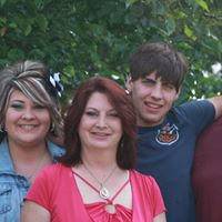 Stacy Tuttle Photo 10