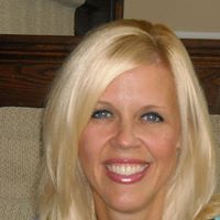 Andrea Robertson Photo 14