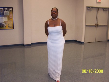 Lisa Kirk Photo 21