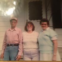Vicky Jewell Photo 6