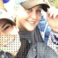 Kelly Strong Photo 15