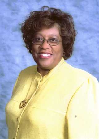 Shirley Moore Photo 21