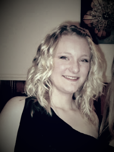 Sarah Slusher Photo 17