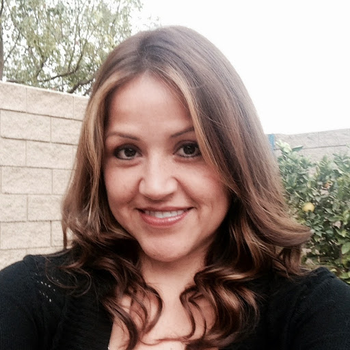 Martha Valenzuela Photo 24