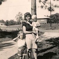 Pamela Dailey Photo 20