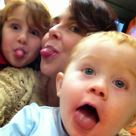 Jennifer Underhill Photo 10