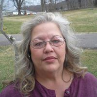 Teresa Henderson Photo 32