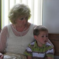 Marilyn Larson Photo 3
