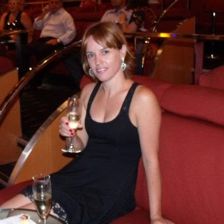 Lourdes Garcia Photo 7