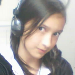 Jennifer Velasquez Photo 12