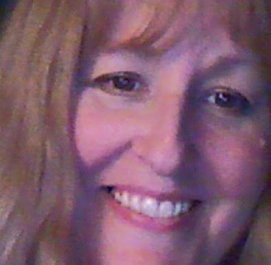 Laurie Fuller Photo 31