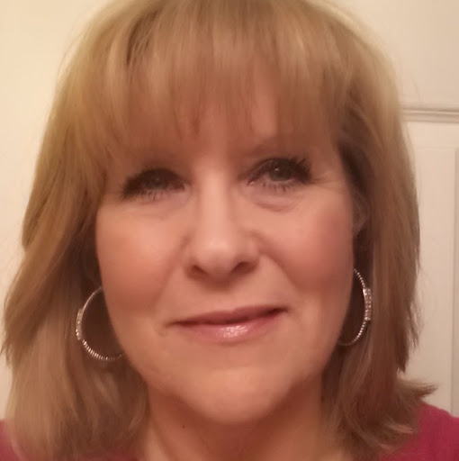 Elizabeth Crum Photo 19