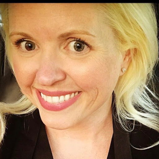 Elizabeth Ingram Photo 36