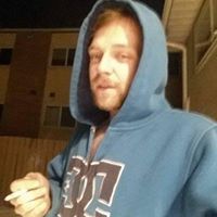 Aaron Mccullough Photo 41